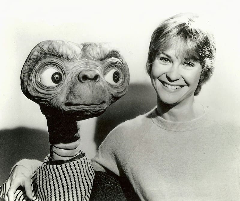 E.T. (Dee Wallace), Actress, Movies, ET, Extraterrestrial, Sc-Fi, Dee Wallace, Fantasy, HD wallpaper