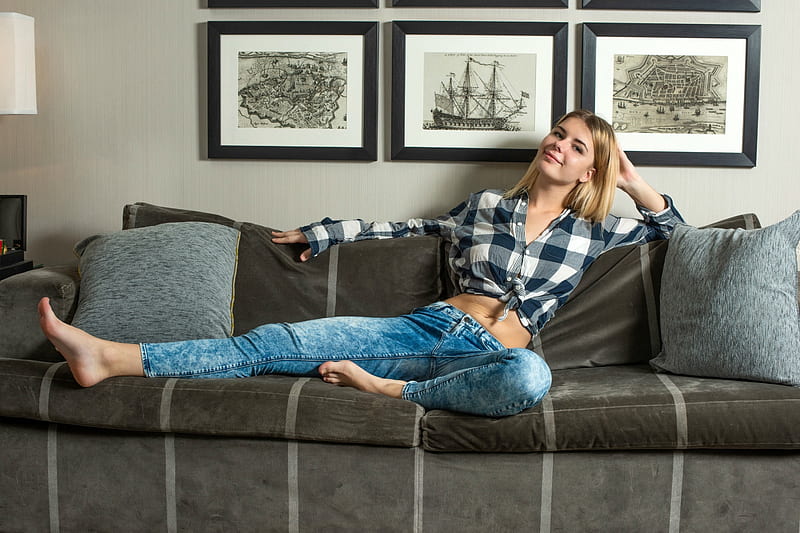 A Relaxed Yelena On The Sofa Blonde Sofa Jeans Model Hd Wallpaper