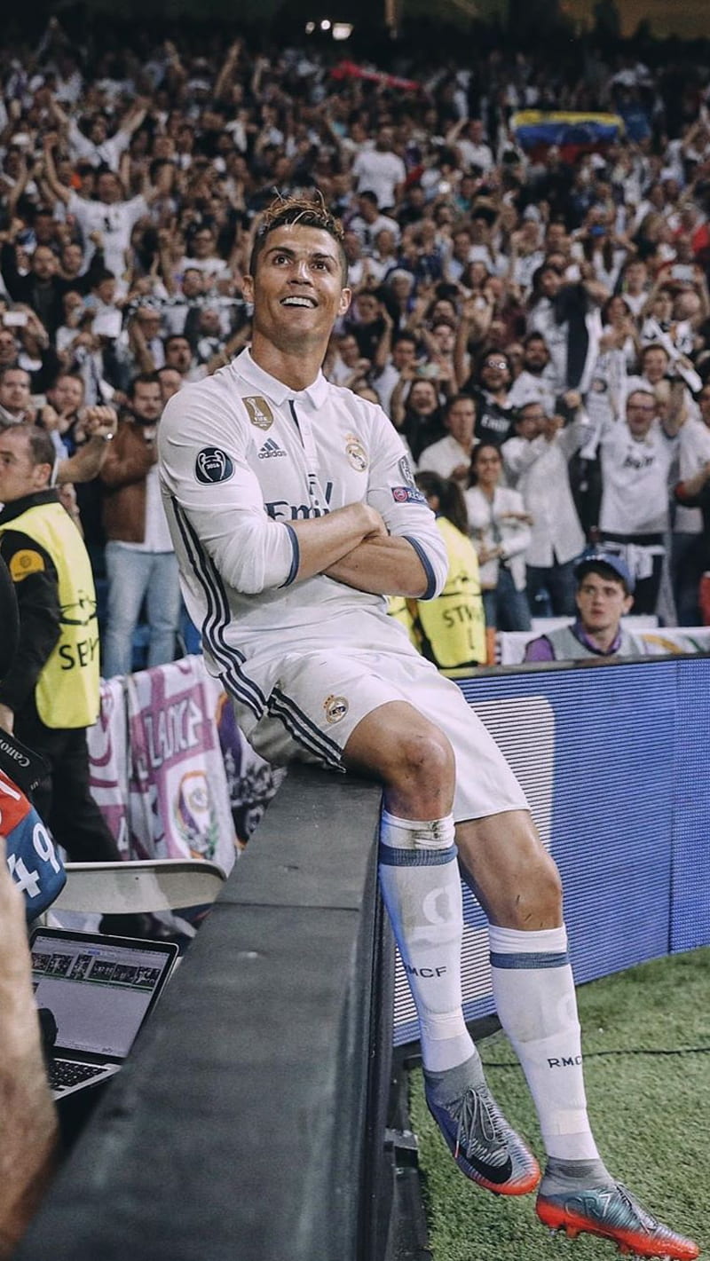Cristiano Ronaldo, Abstract Art, Football Stars, Cr7, Neon Lights, Real  Madrid, Hd Wallpaper | Peakpx