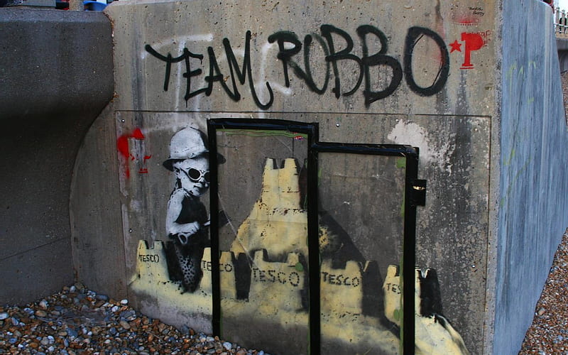 Banksy Hastings, tesco, beach, art, banksy, hastings, child, graffiti, sandcastle, HD wallpaper
