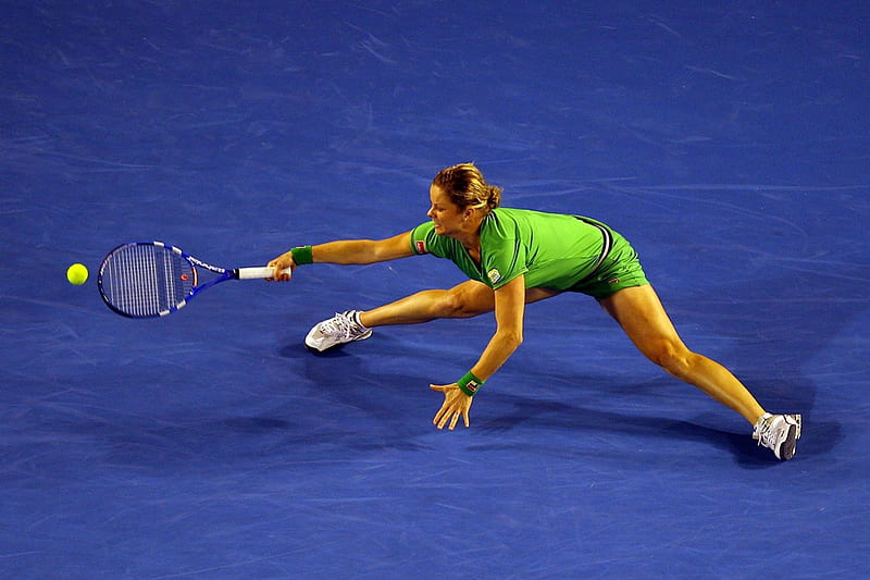 Kim reaching for a shot!, champion, reach, splits, tennis, ball, green, kim clijsters, hard court, racket, australian open, blue, HD wallpaper
