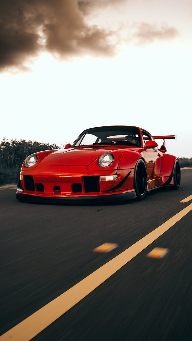 Porsche: Porsche là biểu tượng của sự sang trọng và tinh tế trong làng siêu xe. Từ ngoại thất đến nội thất, sự hoàn hảo và chất lượng được thể hiện rõ nét trong mỗi chi tiết của chiếc xe này. Hãy chiêm ngưỡng những hình ảnh về Porsche và cảm nhận sự thăng hoa của tốc độ và đẳng cấp.