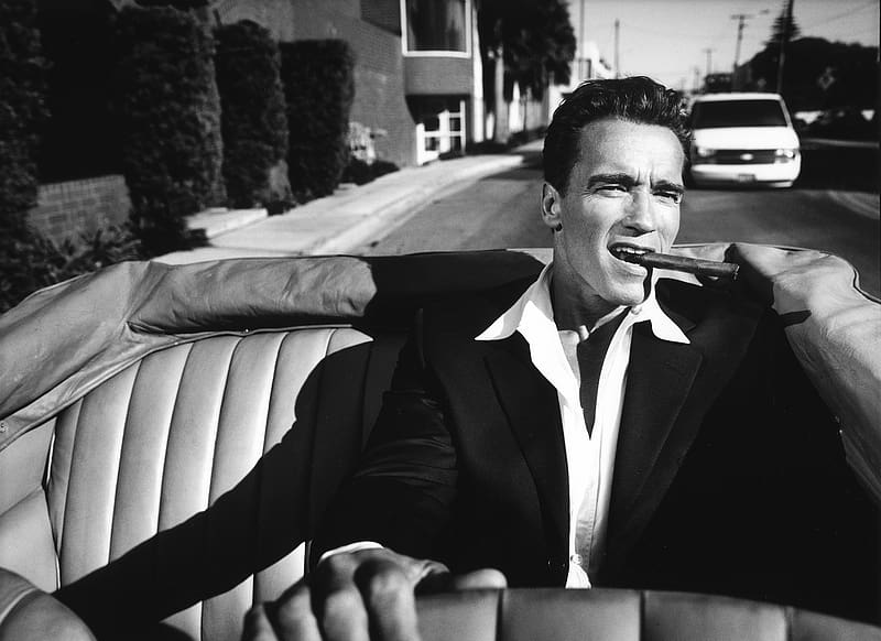 Arnold Schwarzenegger, Cabriolet, American, Celebrity, Black & White, Actor, Cigar, HD wallpaper