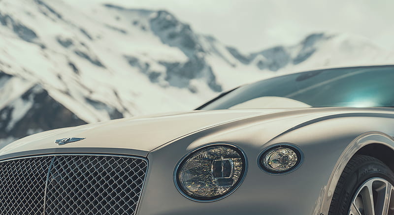2018 Bentley Continental GT (Color: White Sand) - Headlight , car, HD wallpaper