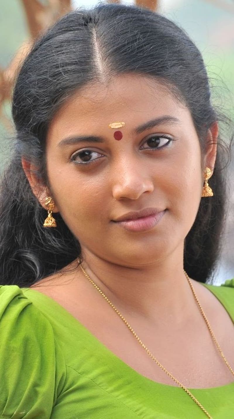 Sshivada Nair, malayalam actress, HD phone wallpaper | Peakpx