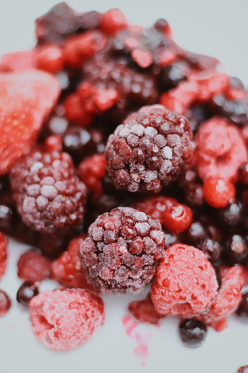 raspberries, frozen, macro, berries, red, HD phone wallpaper