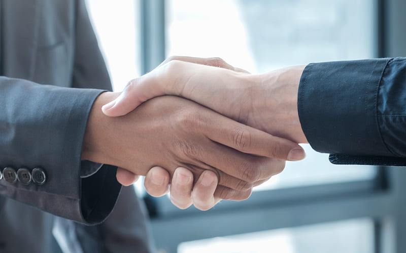 Handshake, business people, business concepts, handshake concepts, closing  a deal, HD wallpaper | Peakpx