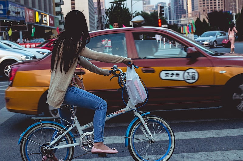 Traffic in City, Trafgic, China, Bicycle, Taxi, City, Traffic, Car, Urban, Girl, Transport, HD wallpaper