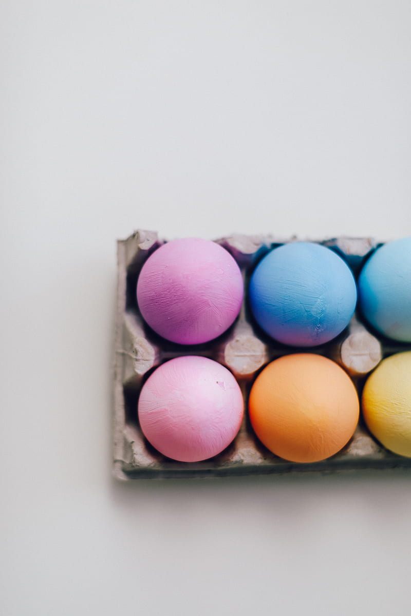 Colored Eggs In A Carton, HD phone wallpaper