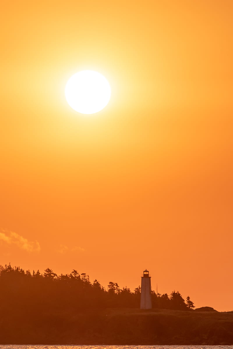 lighthouse, sunset, sun, shore, dusk, HD phone wallpaper