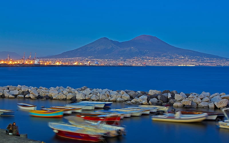 Naples Beach, Italy, beach, boats, vesusvius, mountains, nature, bay, lights, italy, HD wallpaper