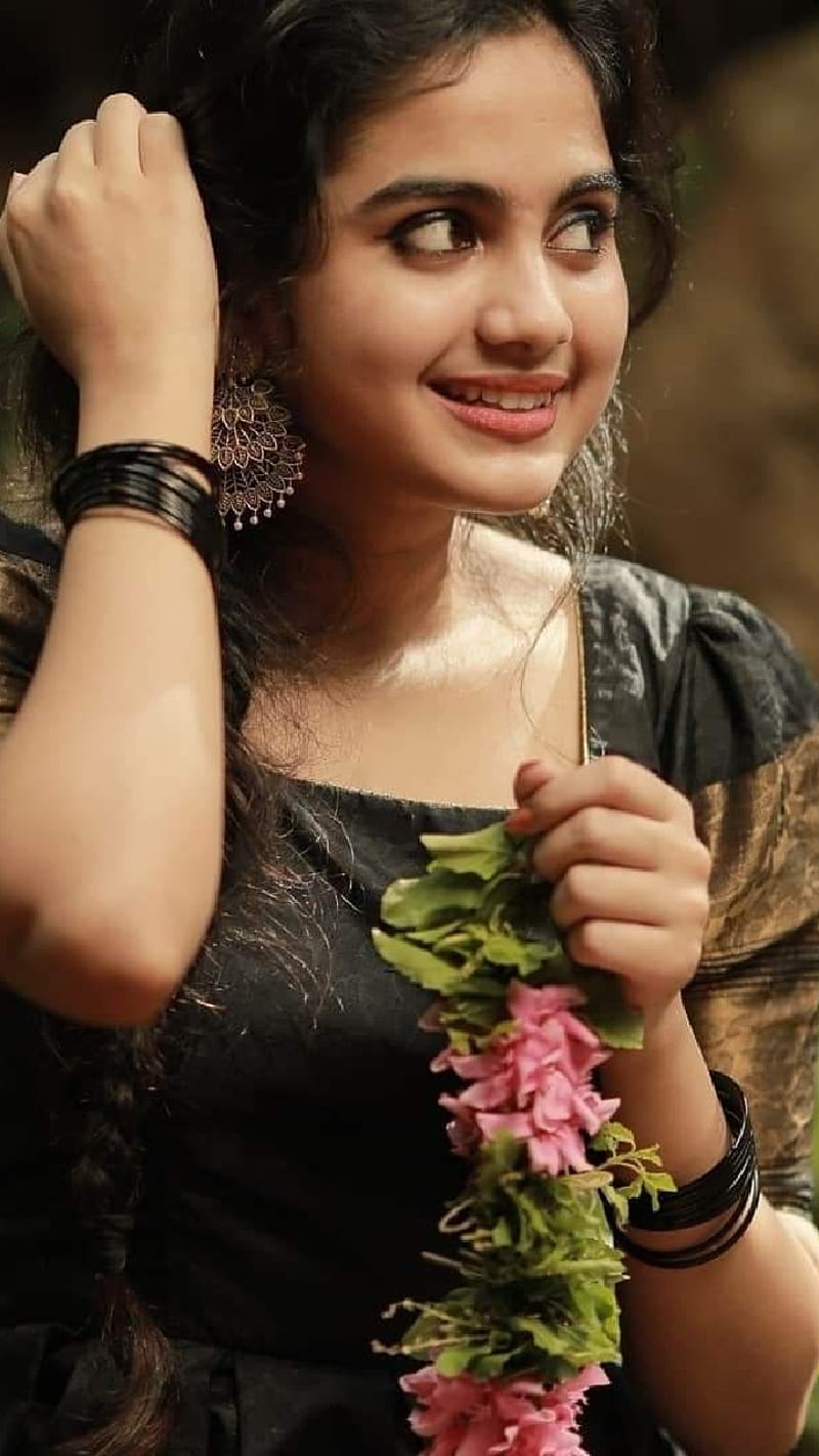 Devu 228, actress, beauty, devika, dress, malayalam, traditional, HD phone wallpaper