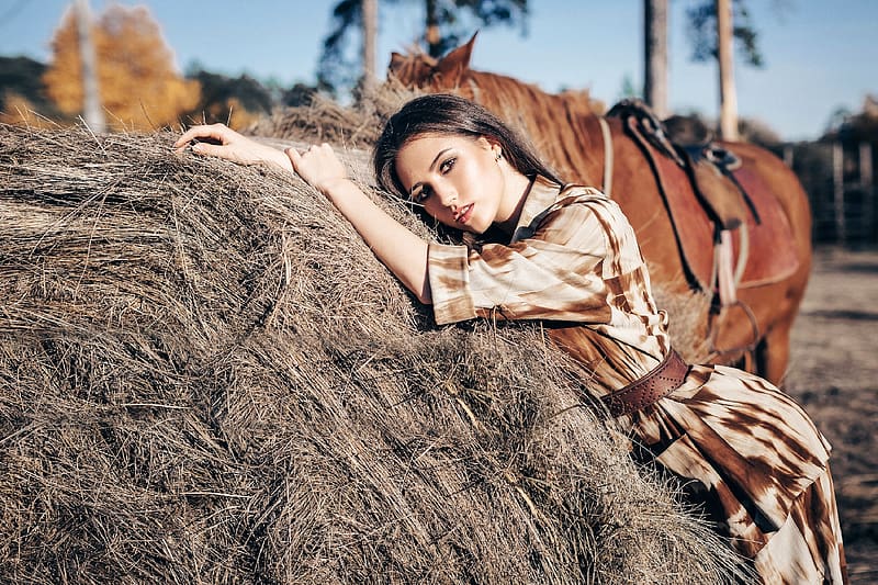 Cowgirl ~ Maria Bashmakov, horse, cowgirl, dress, brunette, hay, HD wallpaper