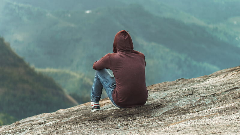 Man Is Sitting Alone On Mountain Alone, HD wallpaper