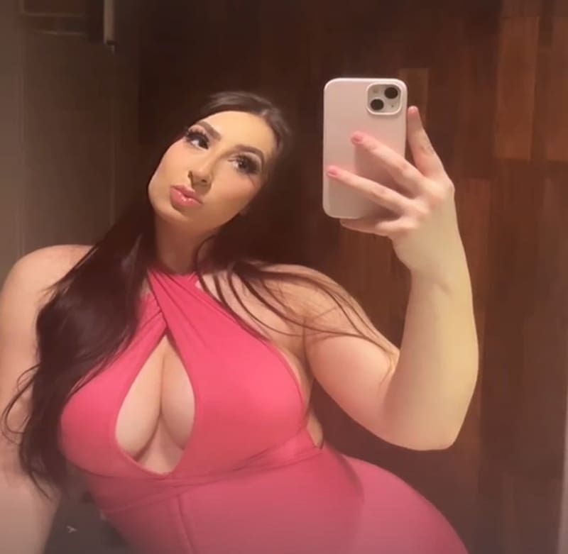 Rosalie's Breasts, breasts, sexy, beautiful, Rosalie Laramee, selfie, HD wallpaper