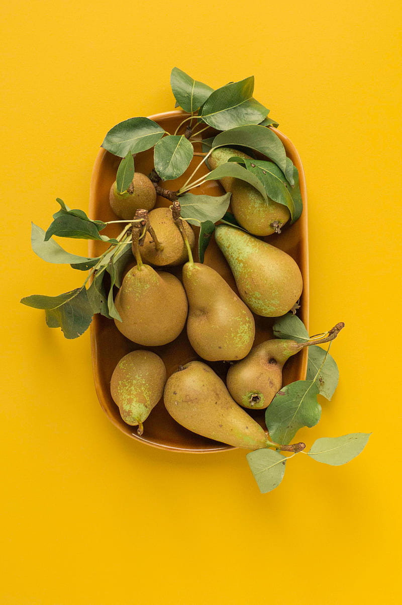pears, fruit, leaves, ripe, HD phone wallpaper