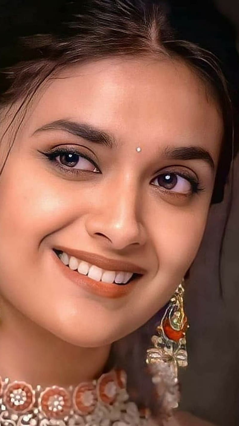 Keerthi Suresh, actress, beautiful girl, festival, keerthi, tollywood actress, traditional, traditional girl, HD phone wallpaper