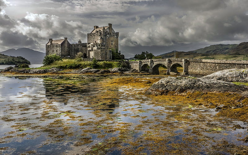 Eilean Donan Castle, Scotland, water, medieval, bridge, scotland, reflection, castle, HD wallpaper