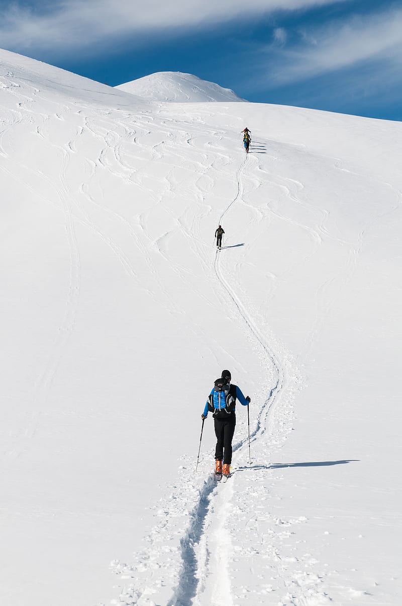 skiers, mountain, snow, hiking, winter, HD phone wallpaper