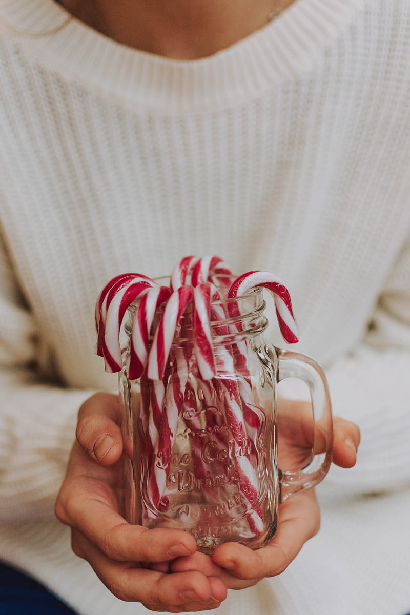 candy canes, candy, jar, hands, HD phone wallpaper