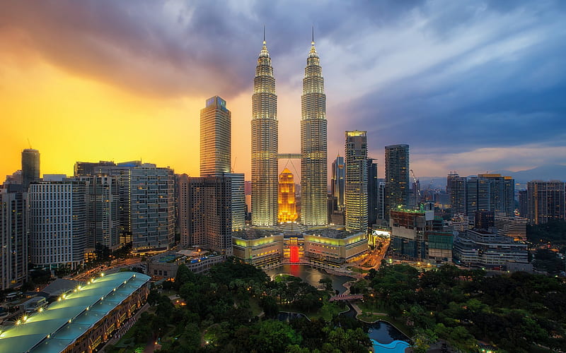 Kuala Lumpur, skyscrapers, Petronas Towers, evening, sunset, modern architecture, Malaysia, HD wallpaper