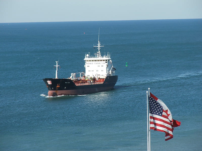 Lake Freighter , lake freighter, american flag, HD wallpaper