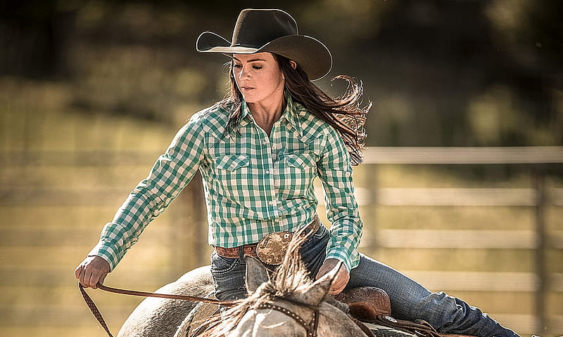 Cowgirls Ride . ., corral, hats, female, boots, cowgirl, ranch, fun, outdoors, women, horses, brunettes, rodeo, western, HD wallpaper