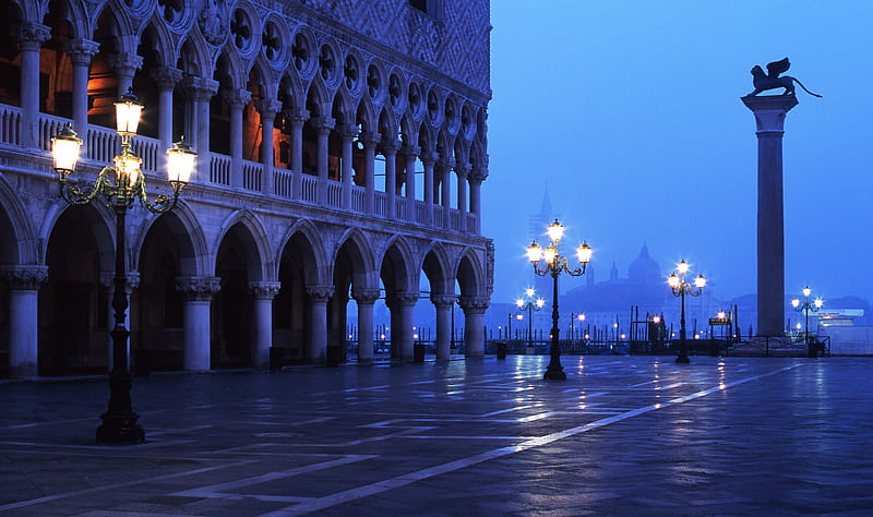 Blue Evening in Venice, lanterns, Italia, Italy, sky, Venice, splendor, nature, evening, blue, HD wallpaper