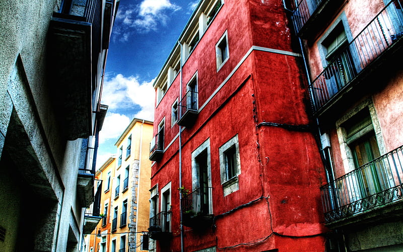 Red House-Urban landscape Girona Spain, HD wallpaper