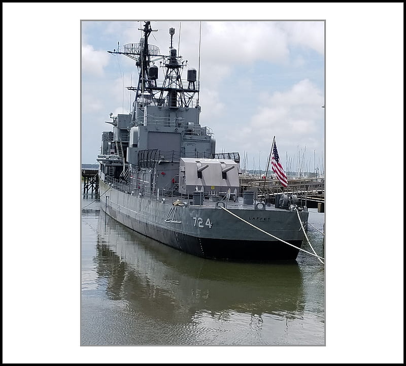 USS Laffey, Destroyer, Stern, WW II, American Flag, HD wallpaper