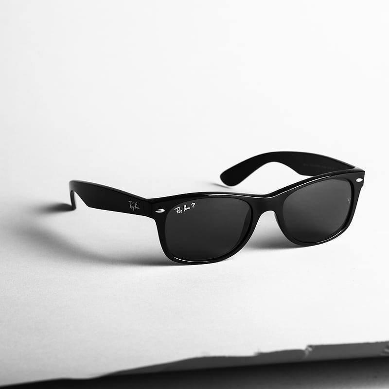 shallow focus of black Ray-Ban wayfarer sunglasses, HD phone wallpaper