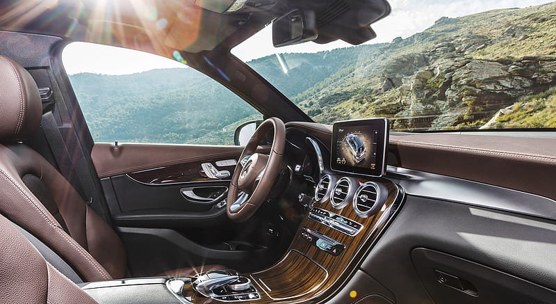 2016 Mercedes-Benz GLC-Class GLC 250d 4MATIC (CITRINE BROWN MAGNO, Offroad Line) - Interior , car, HD wallpaper