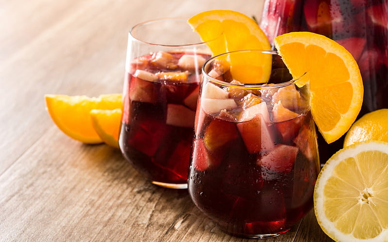 Sangria, Traditional Spanish drink, Sangria in glasses, orange, Red wine, fruit wine, HD wallpaper