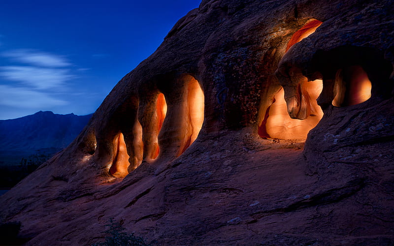 País do Vento - Página 4 HD-wallpaper-cave-dwellers-deserts-nature-beautiful-lights-caves-night