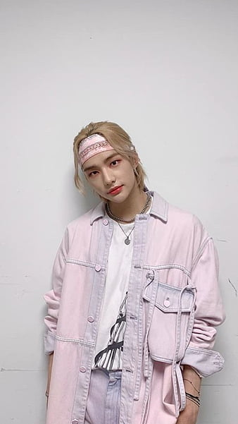 Hyunjin Hair, Stray Kids 's HyunJin has kept his hair long for quite some  time now.