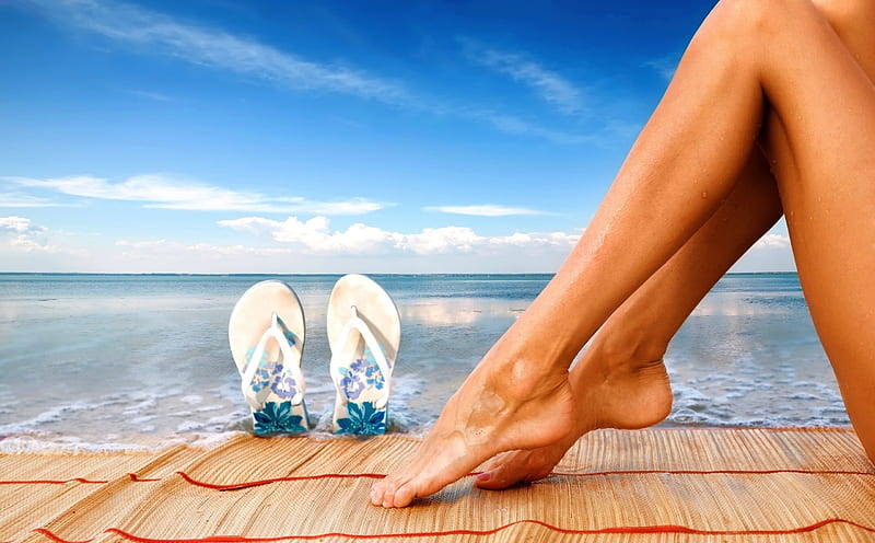 SUMMER is HERE!, beach, flip flop, legs, girl, summer, sea, HD wallpaper
