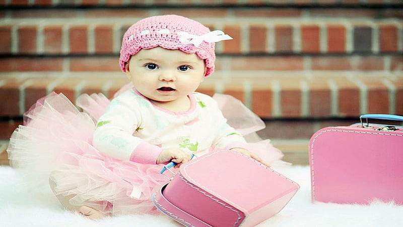 Let's Get Packing, moments, tutu, bonito, adorable, baby, cute, caring, tenderness, love, beauty, child, HD wallpaper