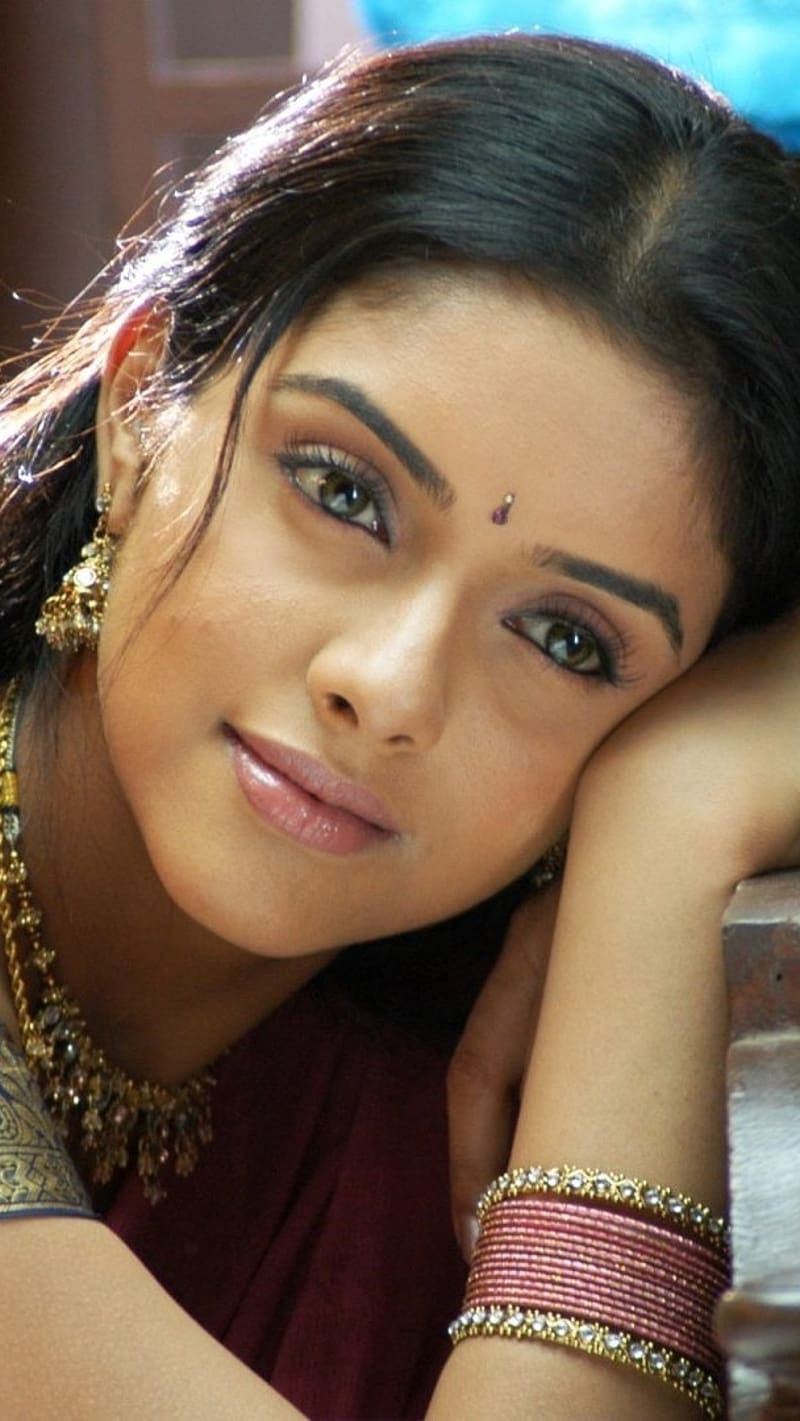 South Indian Heroine Asin In Traditional Look, south indian heroine, traditional look, asin, actress, heroine, HD phone wallpaper