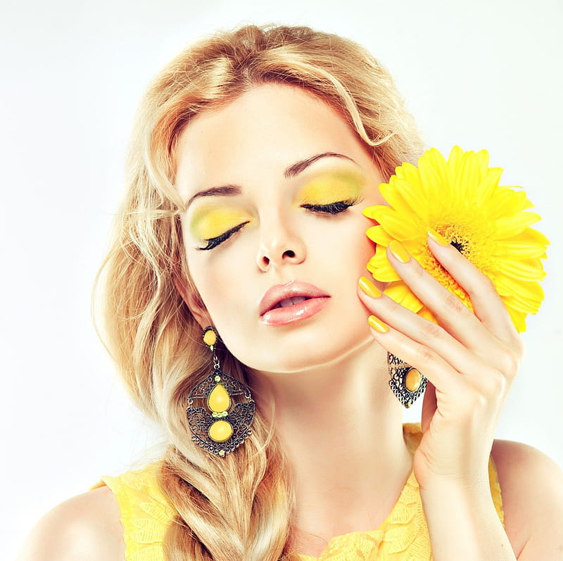 Sunshine, yellow, face, l ady, model, HD wallpaper