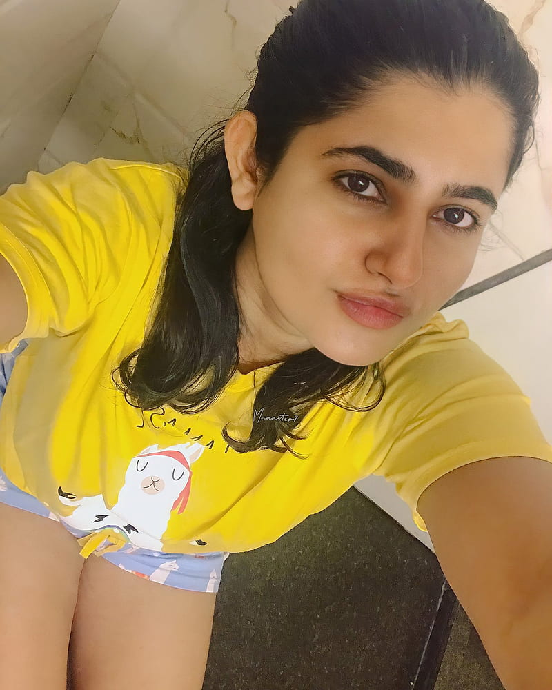 Ashima narwal, face, hair, HD phone wallpaper | Peakpx