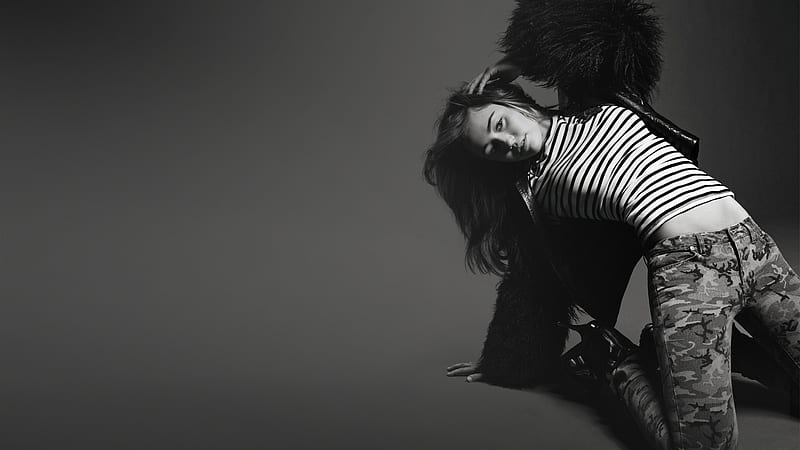 Black And White Of Miley Cyrus Miley Cyrus, HD wallpaper