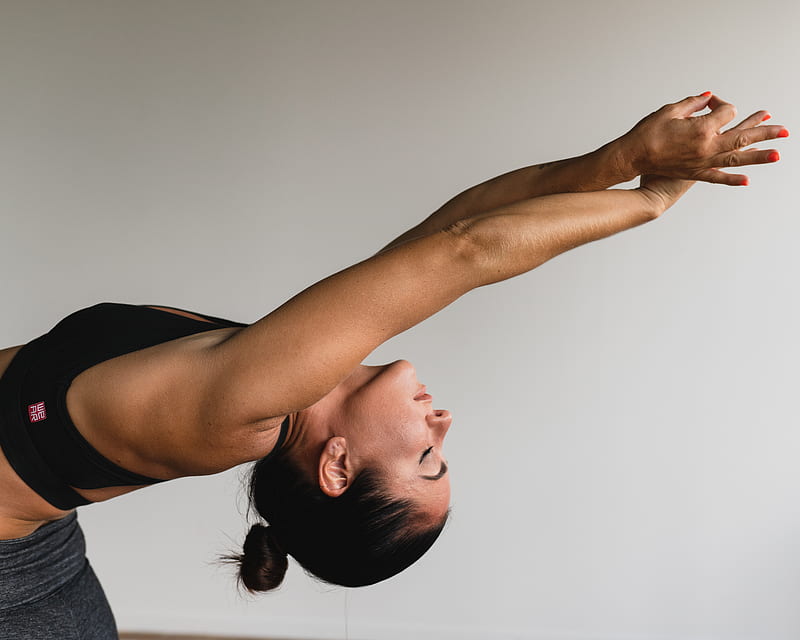 woman stretching arms, HD wallpaper