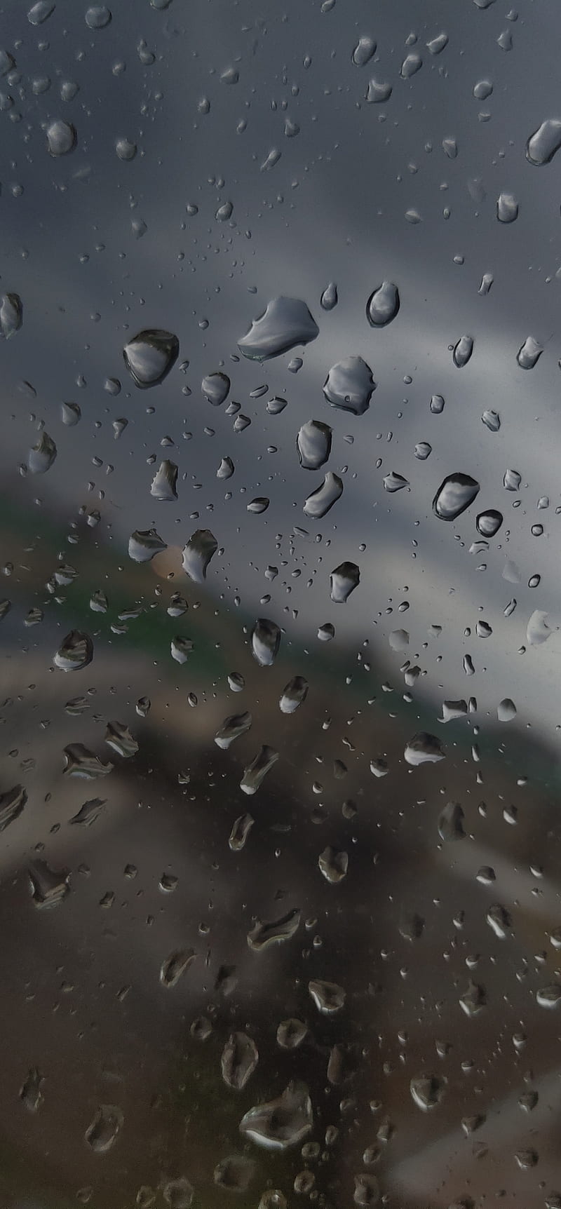 Drops of Water on Window Glass after Rain with Dramatic Blurred Sunset on  Background. Idyllic Tranquil Nature Wallpaper Stock Photo - Image of  wallpaper, reflection: 151547516