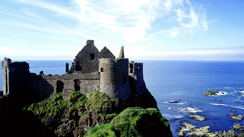 ruins of dunluce castle in ireland, ruins, cliff, castle, sea, HD wallpaper