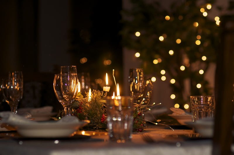 ~New Year's Feelings~, table, centerpiece, christmas tree, celebration, bonito, new year, peace, happy, lights, candles, winter, love, siempre, arrangement, nature, feelings, HD wallpaper