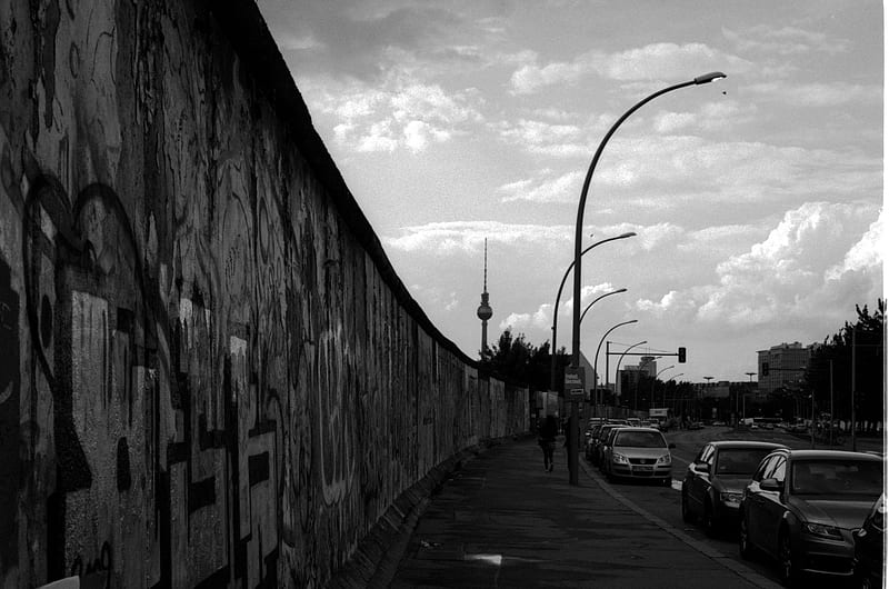 Berlin , ber, ddr, east, east side, schwarz, sw, wall, west, westside, HD wallpaper