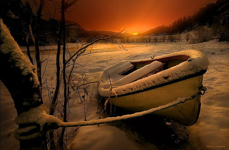 Frozen, glow, fiery, abandones, bonito, sunset, cold, nice, boat, frost, amazing, lovely, sky, winter, snow, ice, nature, field, HD wallpaper