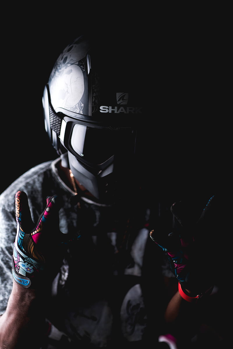 man wearing black Shark helmet, HD phone wallpaper