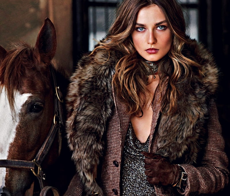 Andreea Diaconu, cowgirl, model, brown, horse, woman, girl, fashion, fur, HD wallpaper