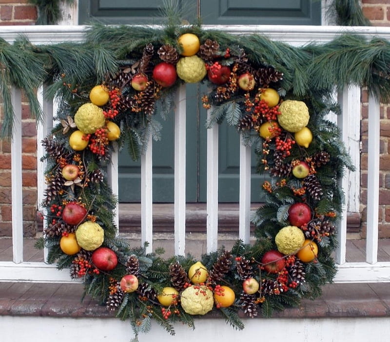Beautiful natural wreath, fence, yellow, christmas, green, HD wallpaper